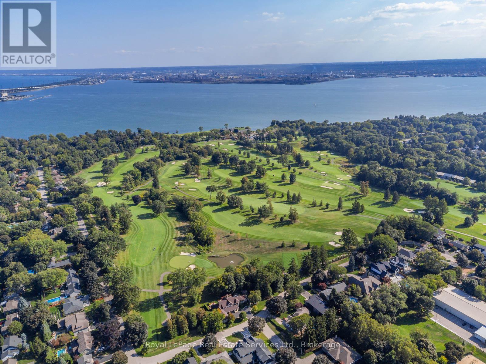 938 King Road, Burlington, Ontario  L7T 3L3 - Photo 40 - W12691044