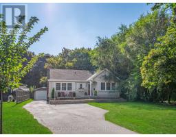 938 KING ROAD, Burlington, Ontario