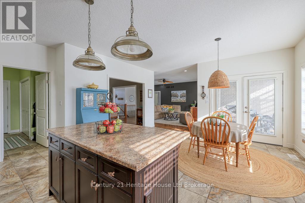 57 Fuller Drive, Ingersoll, Ontario  N5C 4H4 - Photo 9 - X12691156