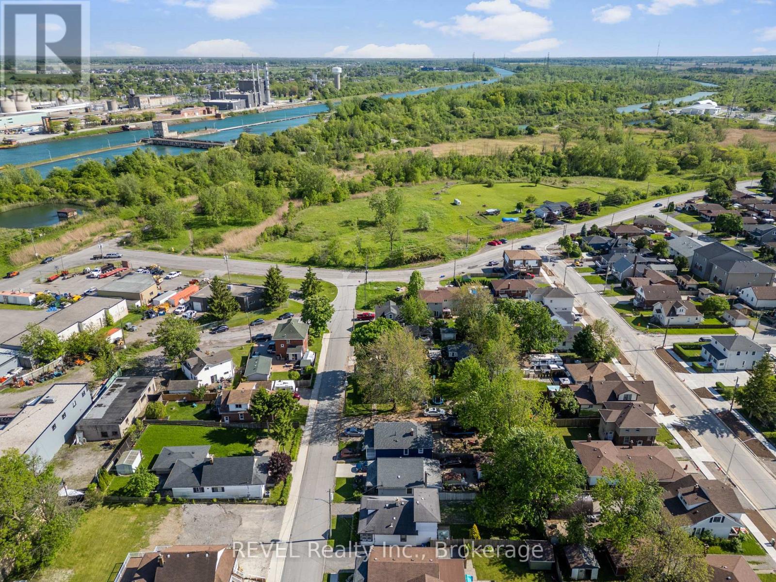 61 Patricia Street, Thorold, Ontario  L2V 3V9 - Photo 30 - X12691050