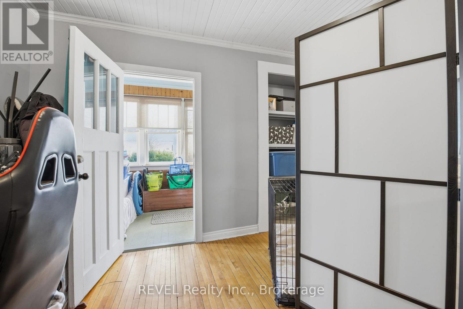 61 Patricia Street, Thorold, Ontario  L2V 3V9 - Photo 8 - X12691050