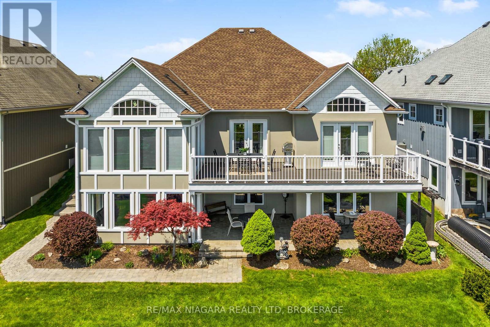 116 SUNRISE COURT, Fort Erie, Ontario