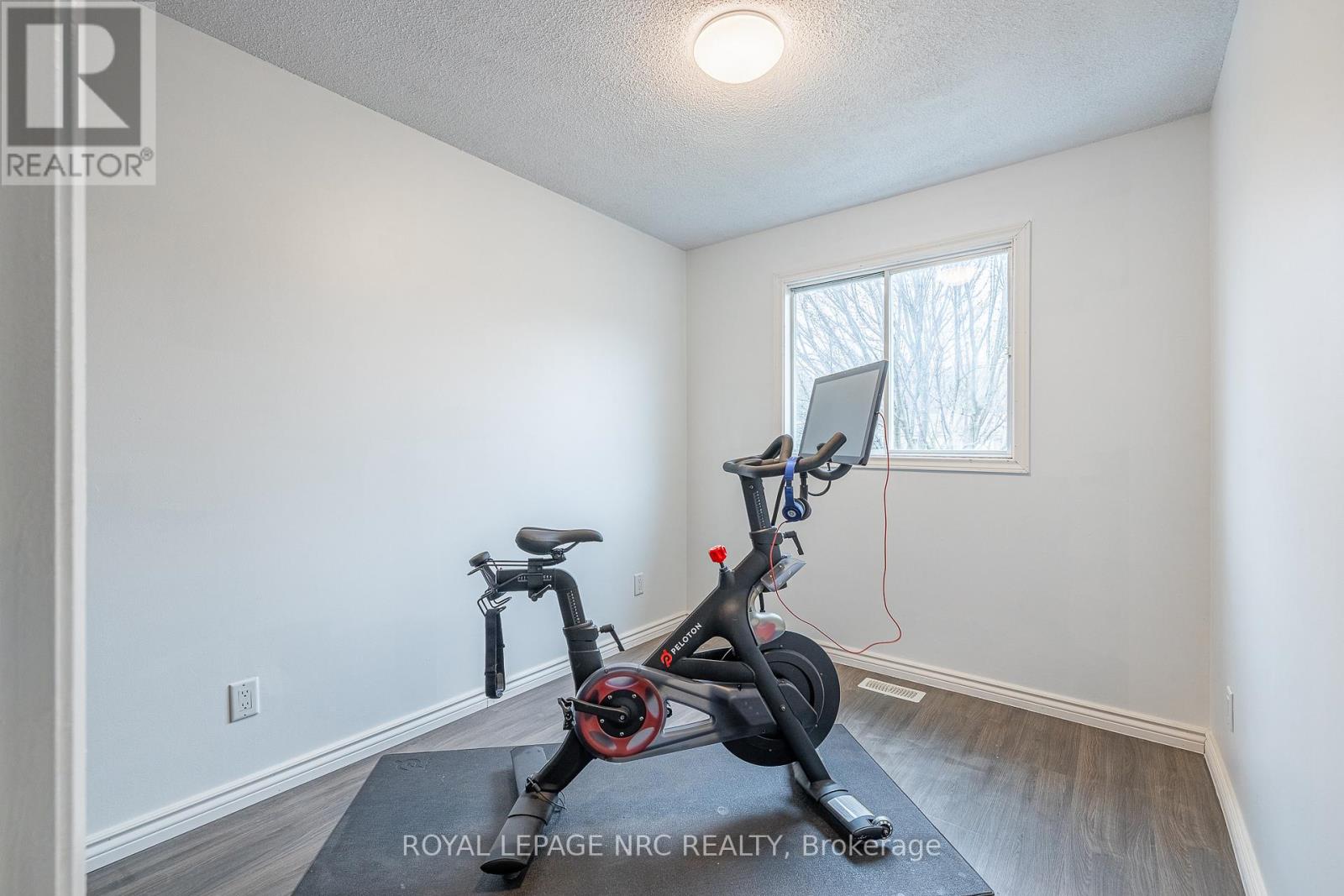 63 - 8136 Coventry Road, Niagara Falls, Ontario  L2H 2X6 - Photo 18 - X12691172