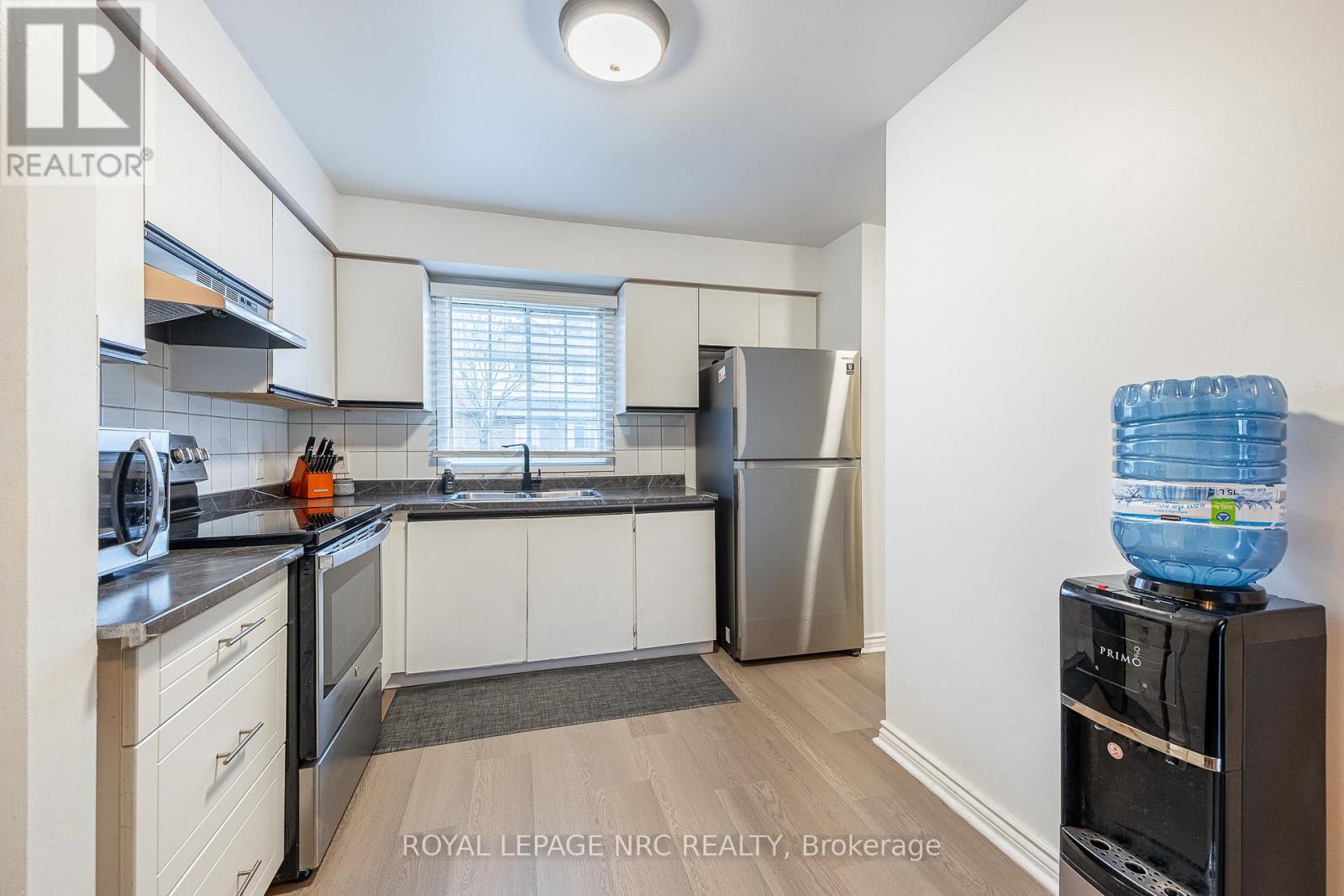 63 - 8136 Coventry Road, Niagara Falls, Ontario  L2H 2X6 - Photo 9 - X12691172