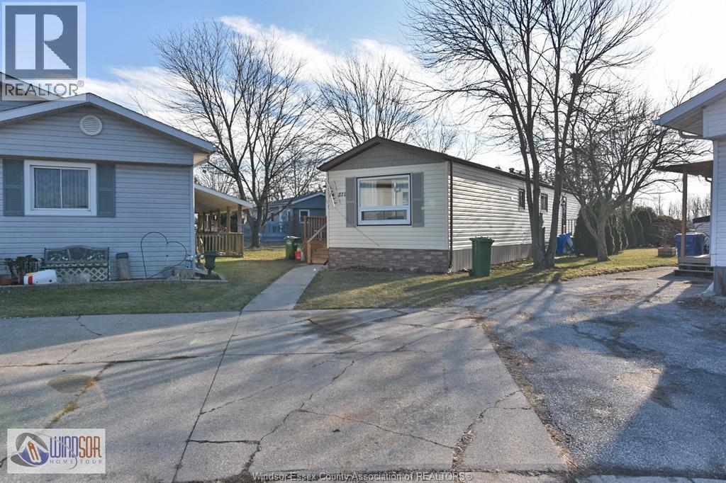 372 Regent Court, Essex, Ontario  N8M 2Z2 - Photo 11 - 26000955