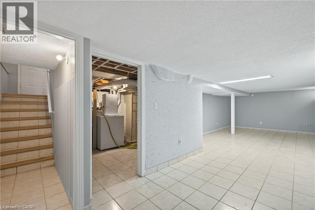 Photo 28 of 47 for 233 High Street