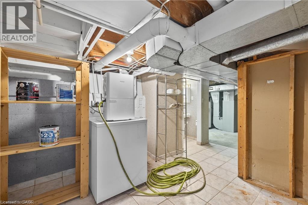 Photo 31 of 47 for 233 High Street