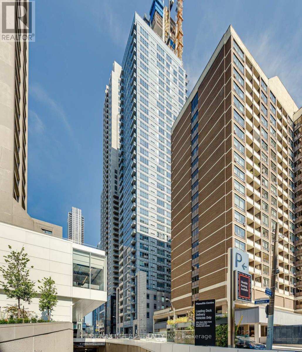 1101 - 21 Balmuto Street, Toronto, Ontario  M4Y 1W4 - Photo 2 - C12690938