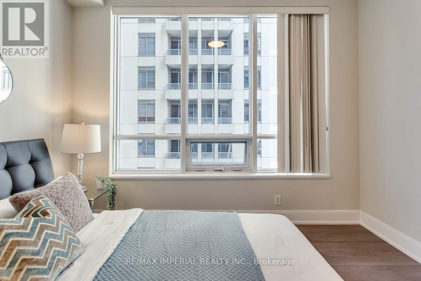 1101 - 21 Balmuto Street, Toronto, Ontario  M4Y 1W4 - Photo 28 - C12690938