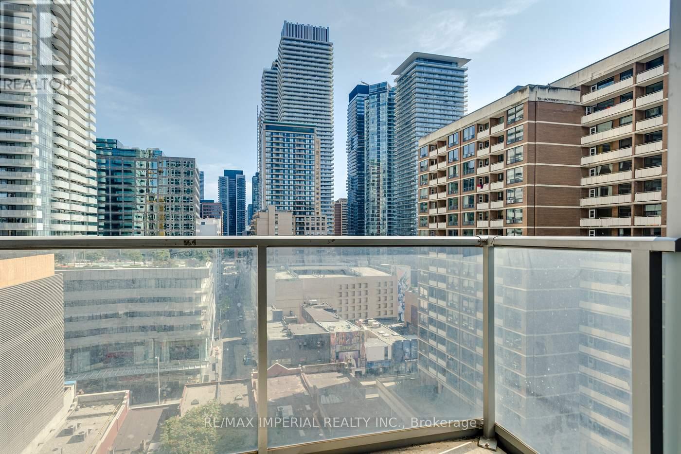 1101 - 21 Balmuto Street, Toronto, Ontario  M4Y 1W4 - Photo 33 - C12690938