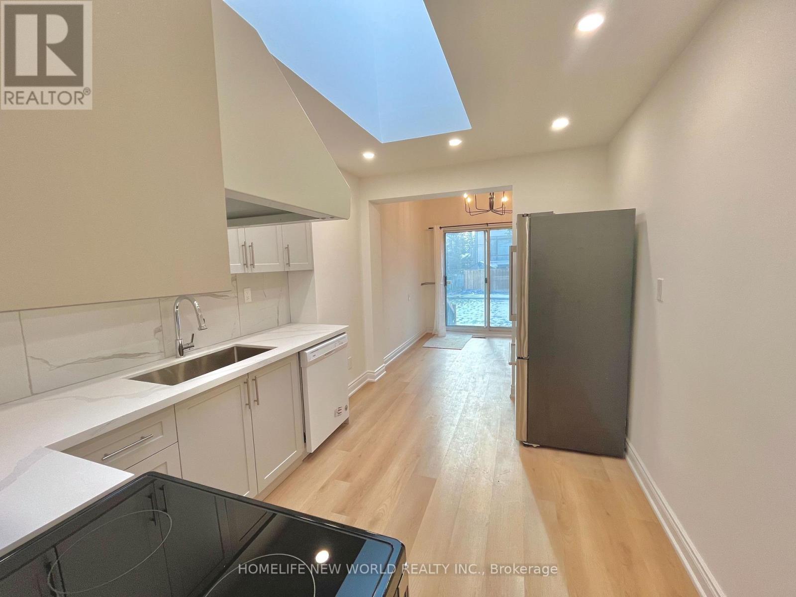 Ground - 203 Mckee Avenue, Toronto, Ontario  M2N 4C9 - Photo 3 - C12690990