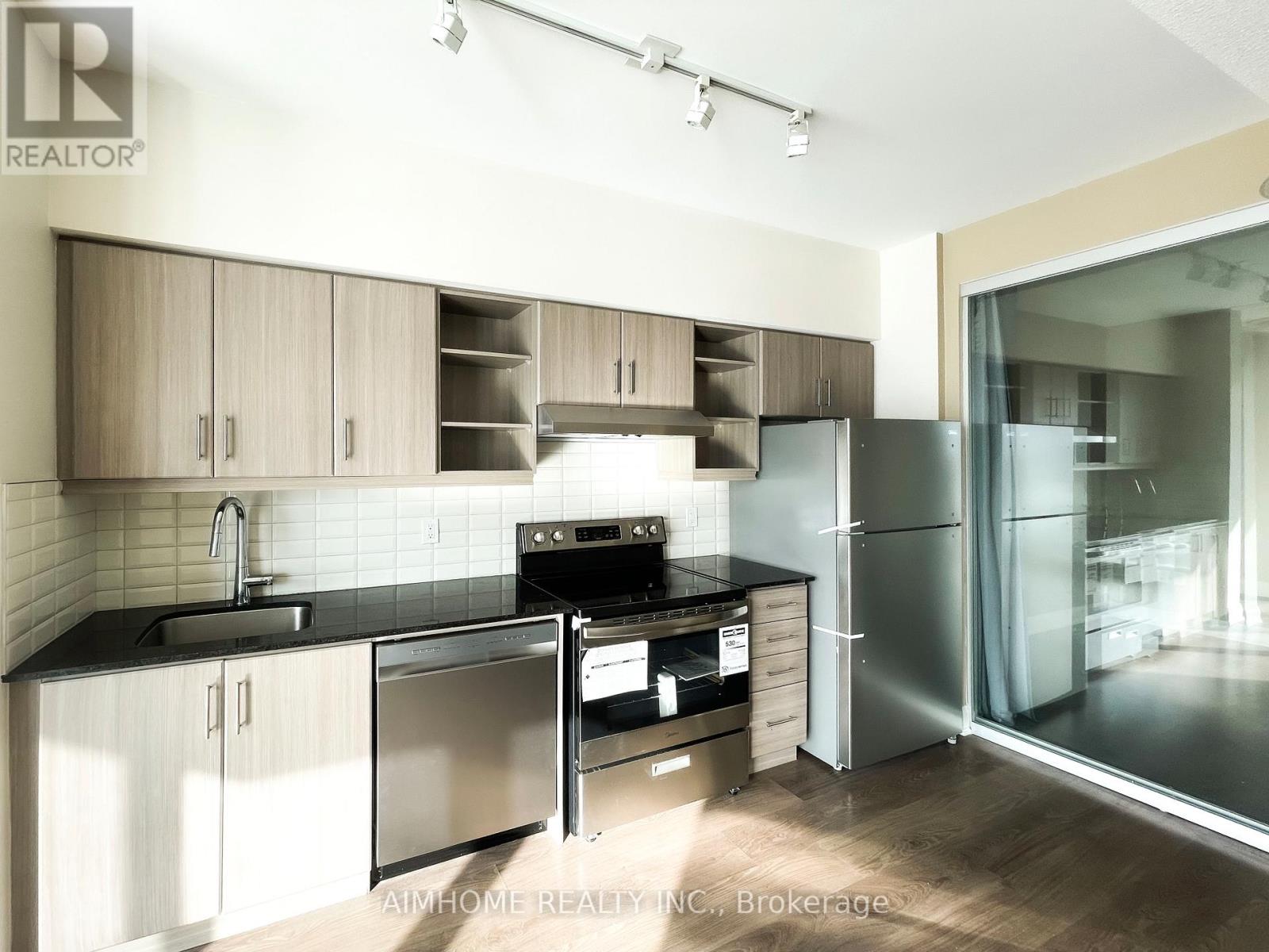 1107 - 160 Vanderhoof Avenue, Toronto, Ontario  M4G 0B7 - Photo 9 - C12691038