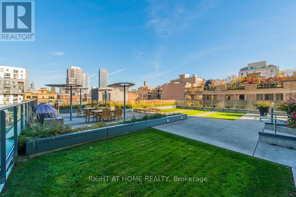 805 - 33 Lombard Street, Toronto, Ontario  M5C 3H8 - Photo 17 - C12691202