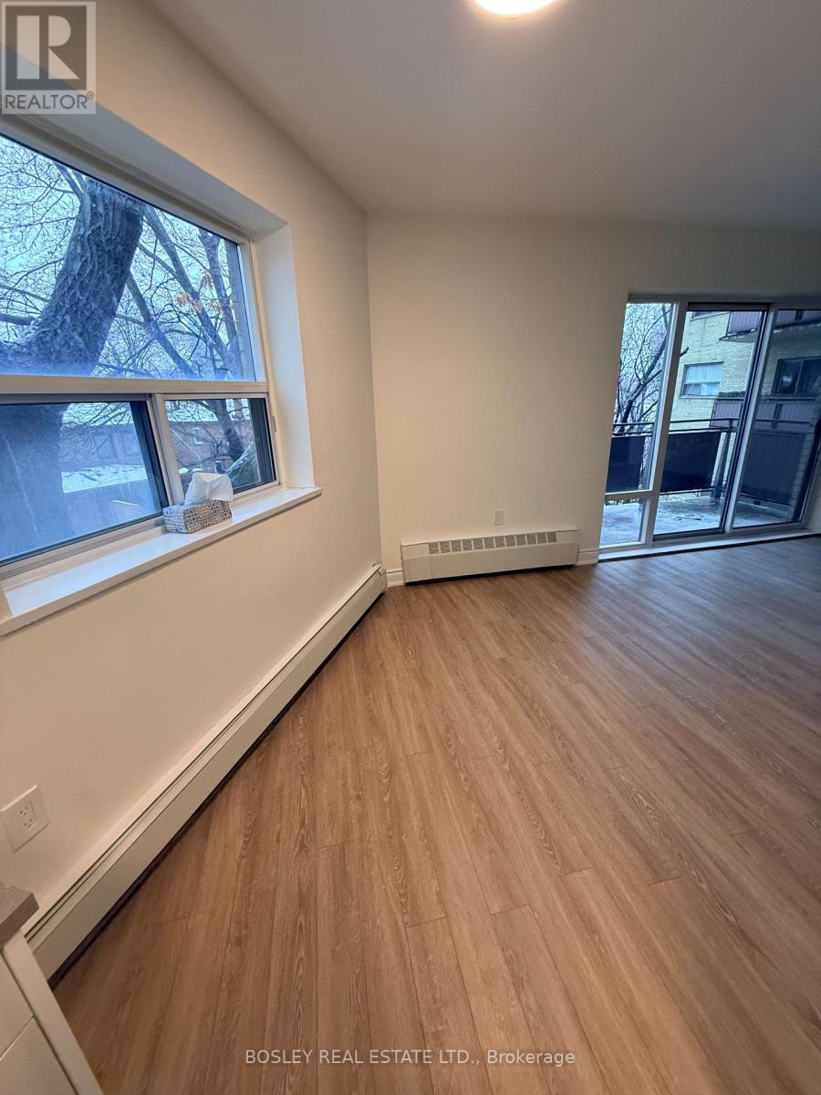 407 - 972 Eglinton Avenue E, Toronto, Ontario  M4G 2L9 - Photo 3 - C12691246