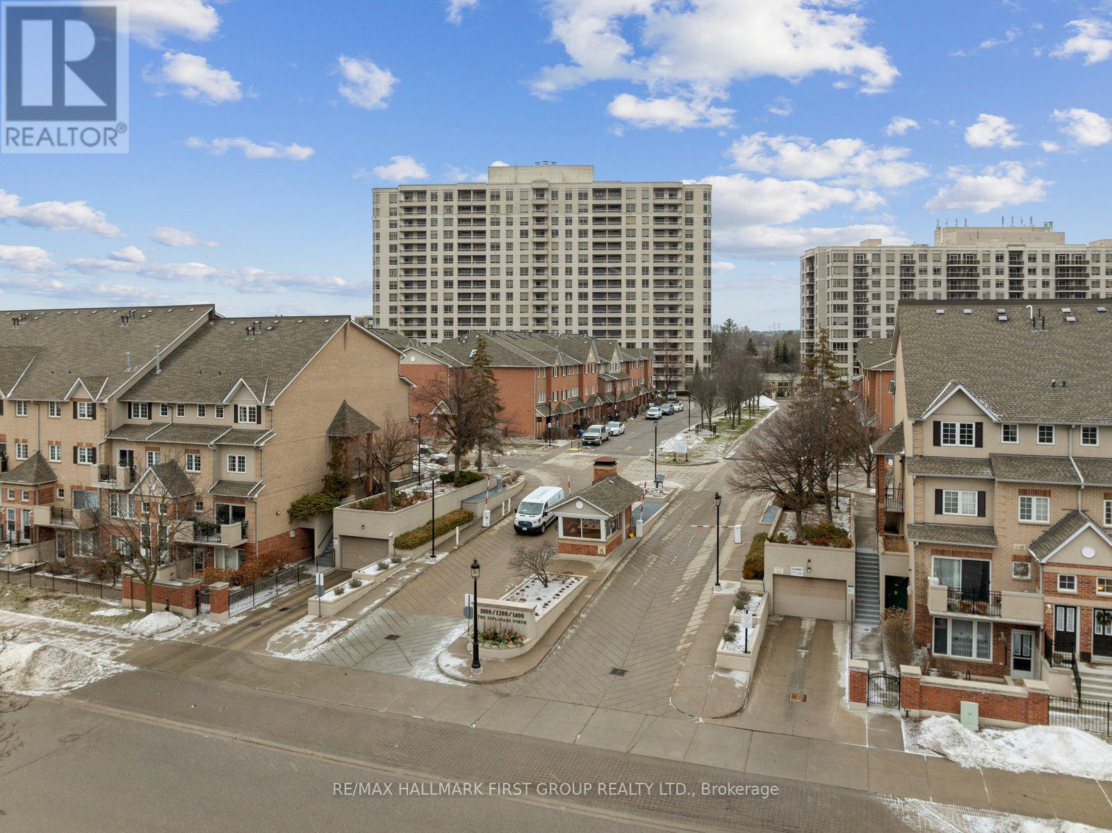 208 - 1000 The Esplanade N, Pickering, Ontario  L1V 6V4 - Photo 2 - E12691082