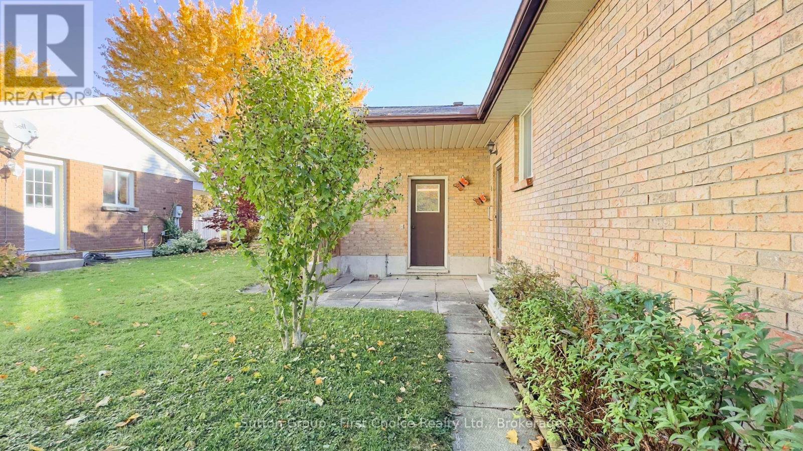 8 Dunsford Crescent, St. Marys, Ontario  N4X 1C6 - Photo 49 - X12487111