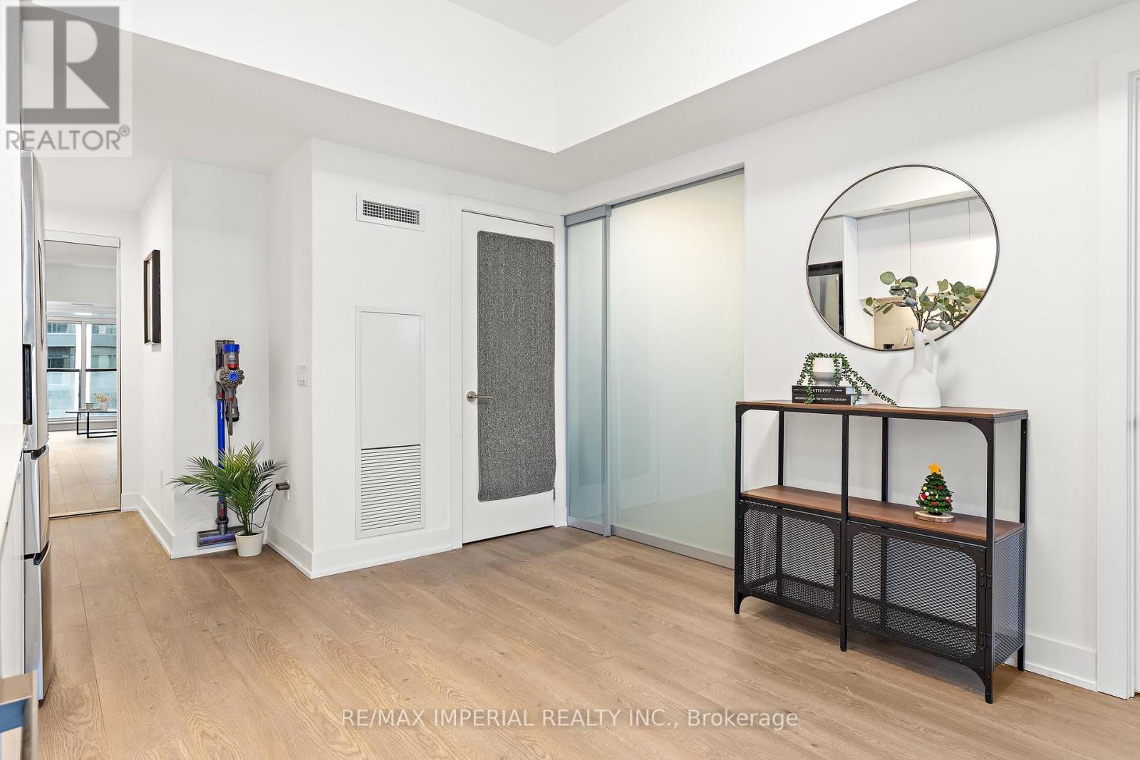 1911 - 8 Cedarland Drive, Markham, Ontario  L6G 0H4 - Photo 6 - N12690932