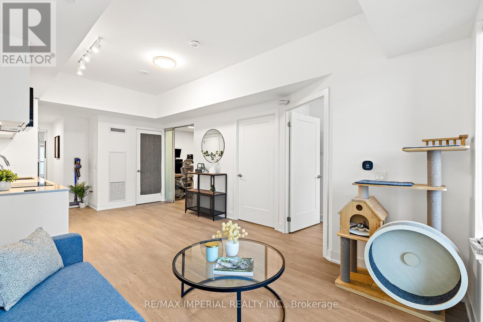 1911 - 8 Cedarland Drive, Markham, Ontario  L6G 0H4 - Photo 9 - N12690932