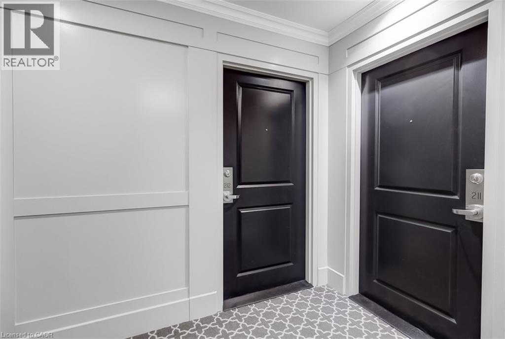 125 Wilson Street W Unit# 212, Ancaster, Ontario  L9G 0B3 - Photo 3 - 40798110