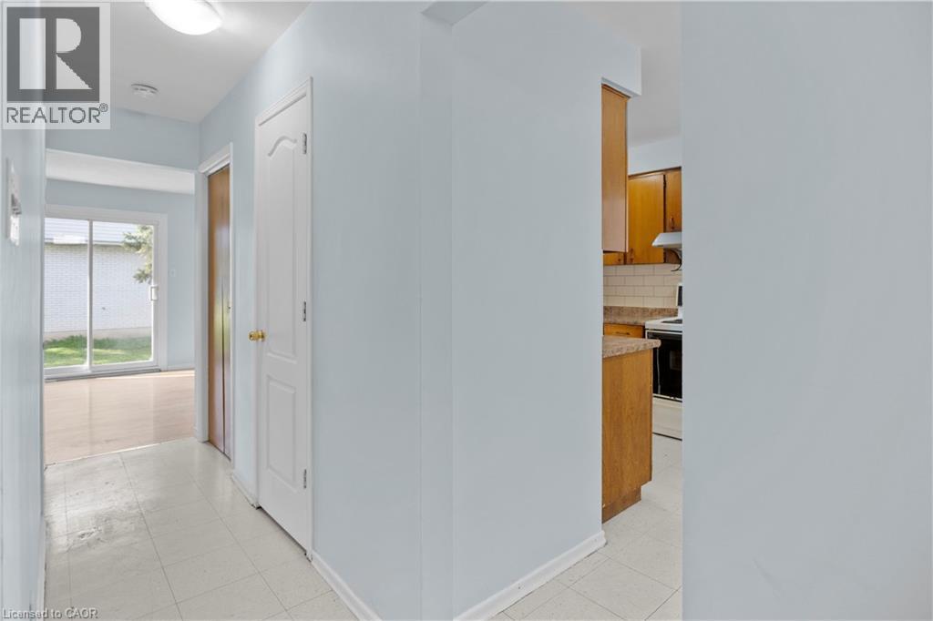 205 Boullee Street Unit# 26, London, Ontario  N5Y 1T9 - Photo 3 - 40797982