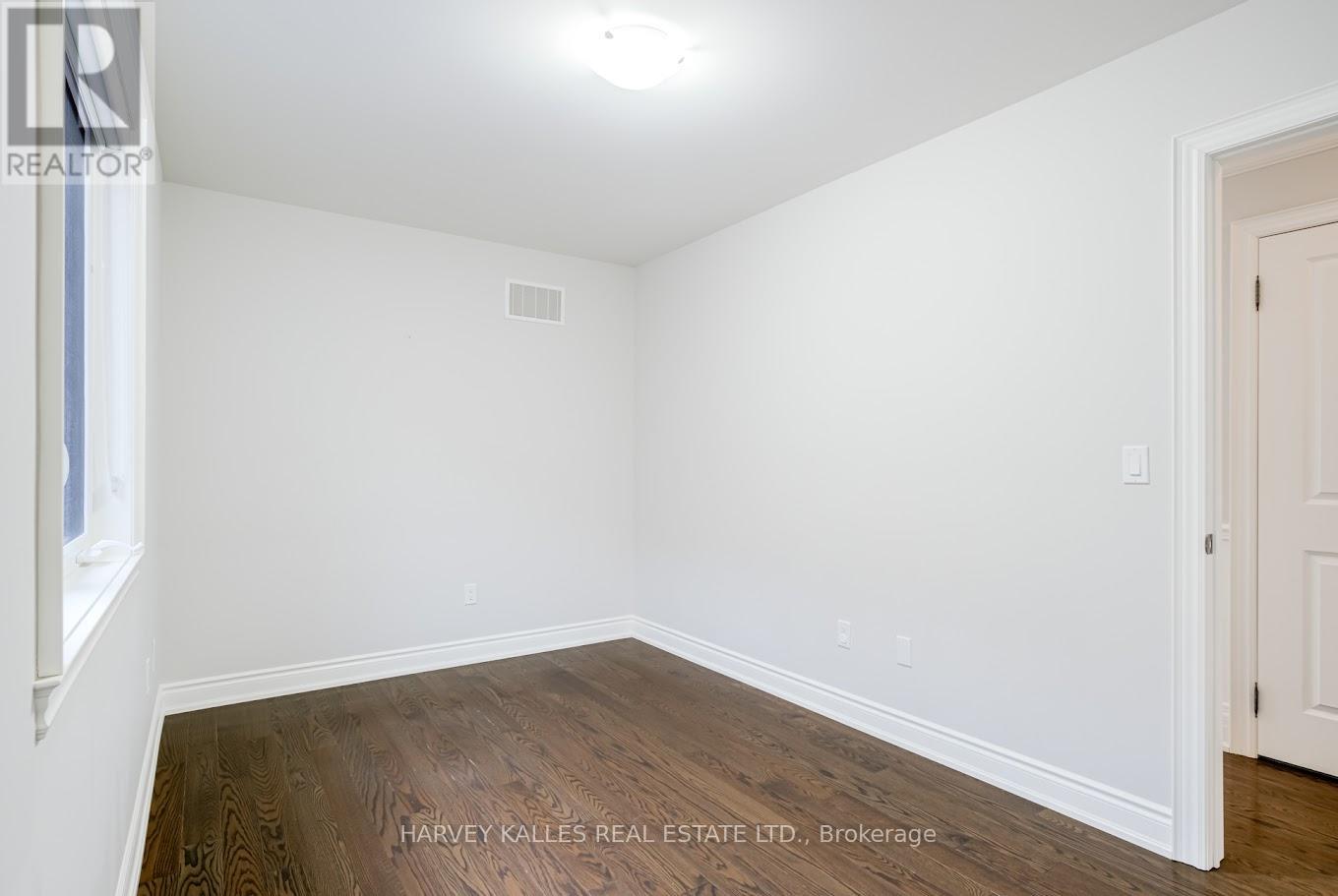 797 Oxford Street, Toronto, Ontario  M8Z 1L5 - Photo 24 - W12690940