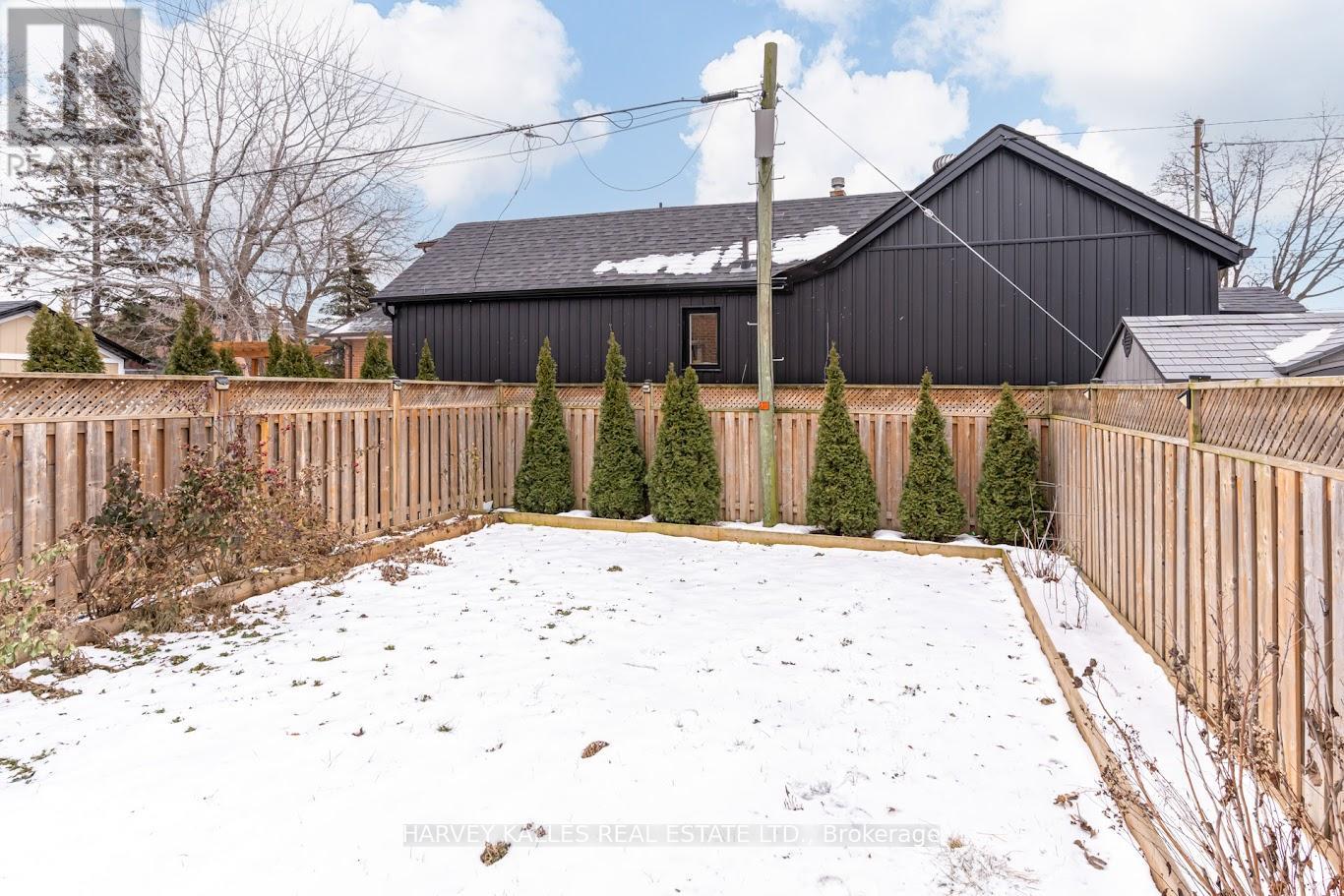 797 Oxford Street, Toronto, Ontario  M8Z 1L5 - Photo 34 - W12690940