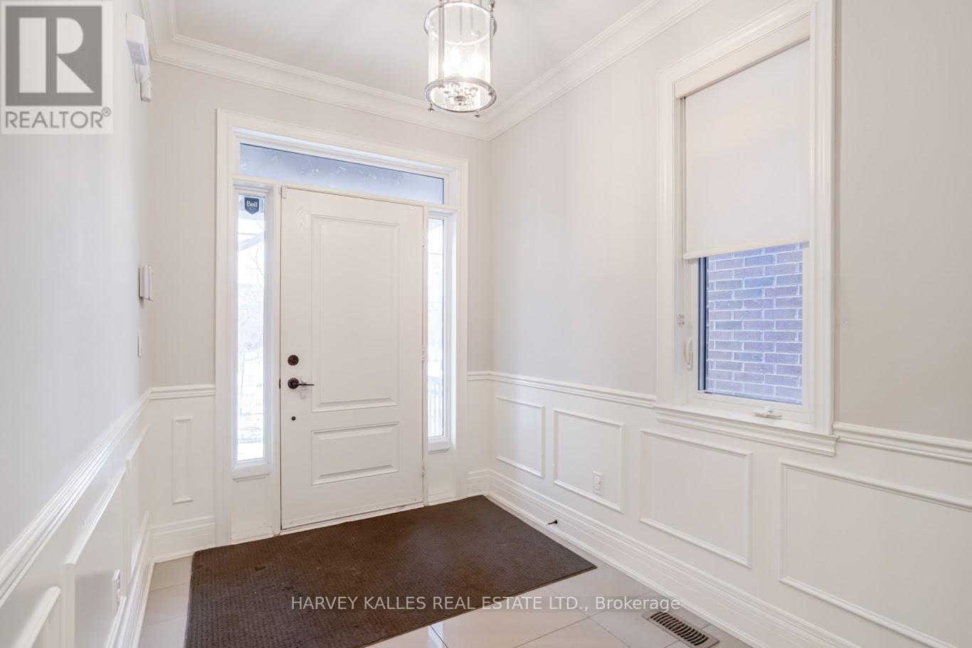 797 Oxford Street, Toronto, Ontario  M8Z 1L5 - Photo 7 - W12690940