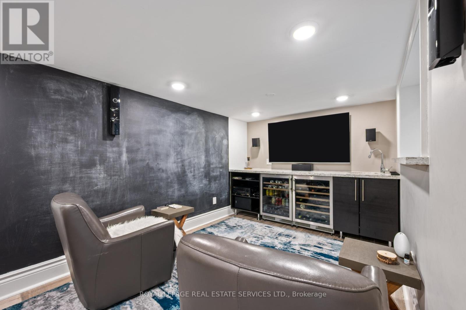 132 Strath Avenue, Toronto, Ontario  M8X 1R5 - Photo 31 - W12690956