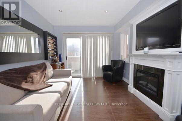 100 - 107 Bristol Road E, Mississauga, Ontario  L4Z 3P6 - Photo 10 - W12691012