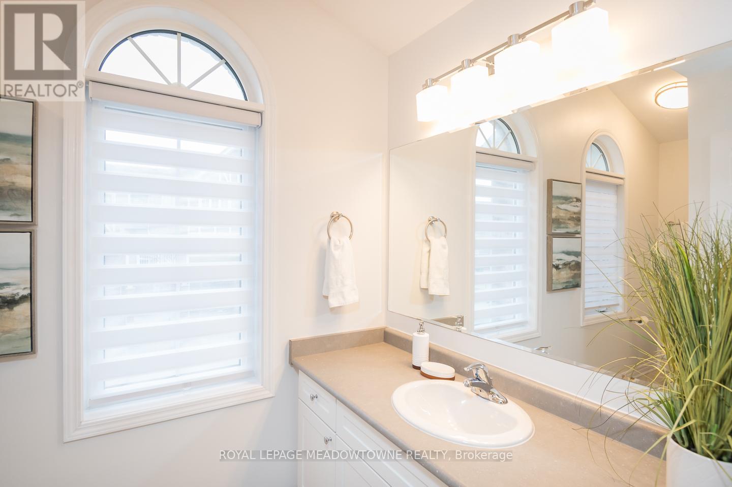 1667 Clitherow Street, Milton, Ontario  L9E 0A2 - Photo 34 - W12691014