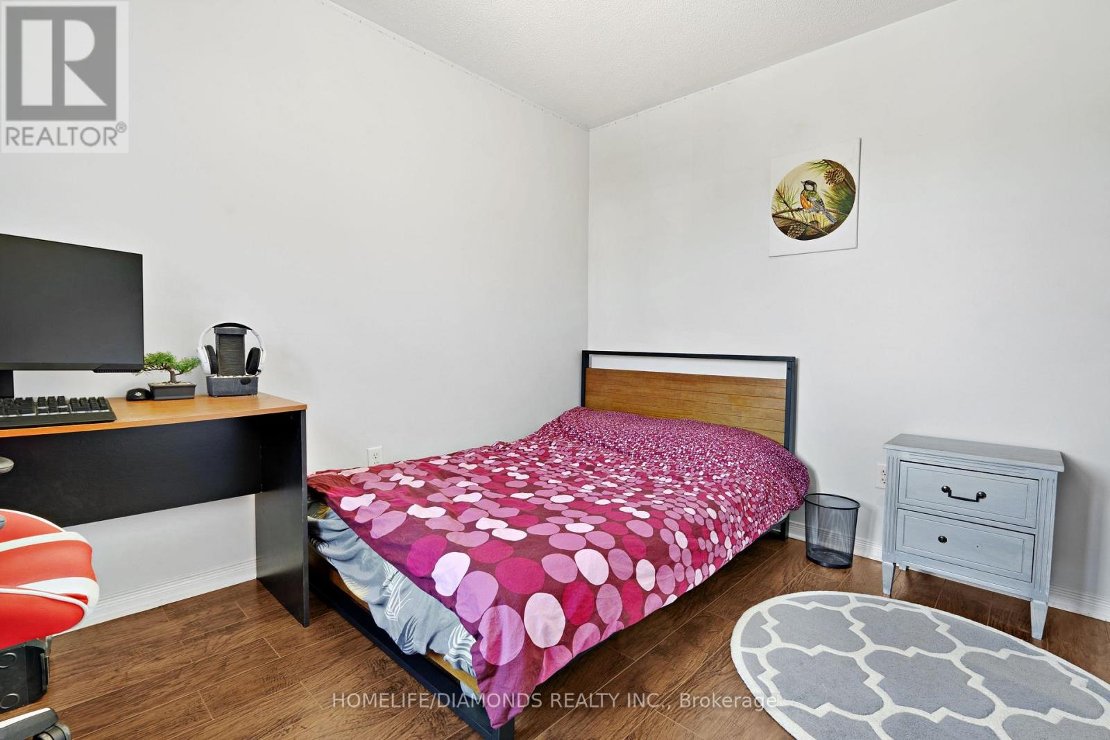 540 Delphine Drive, Burlington, Ontario  L7L 6X2 - Photo 29 - W12691022