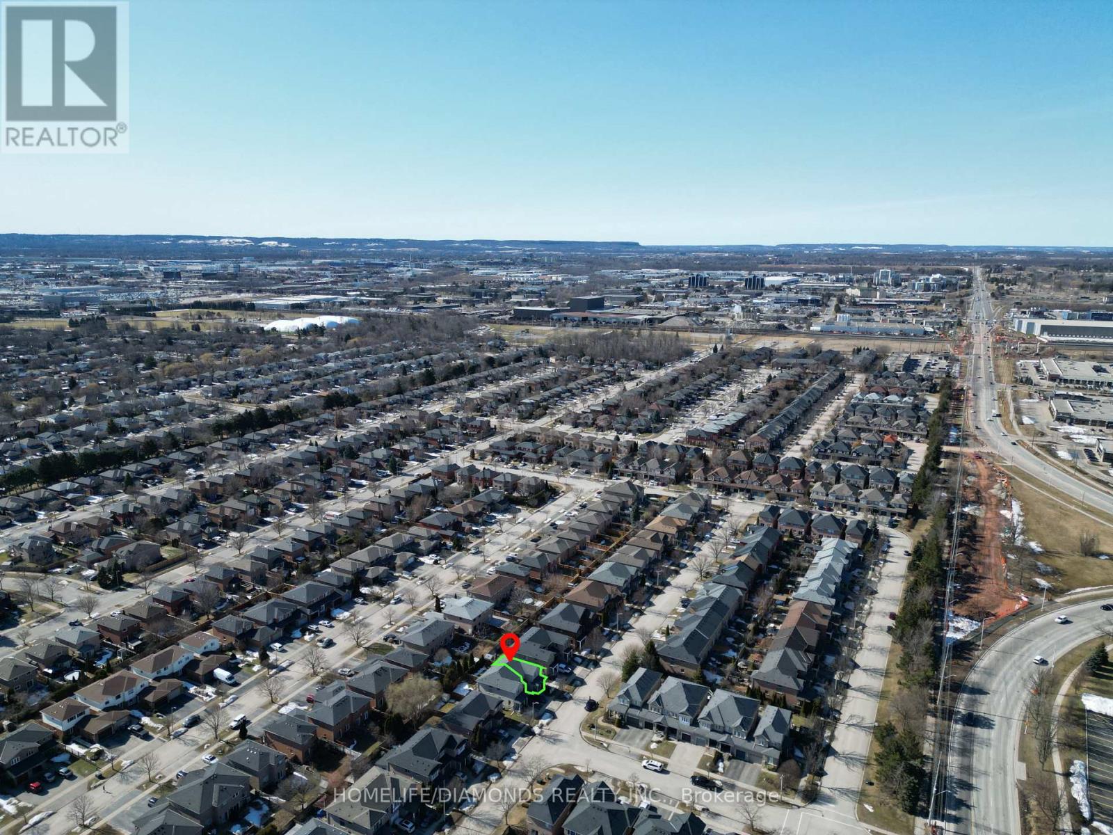 540 Delphine Drive, Burlington, Ontario  L7L 6X2 - Photo 43 - W12691022