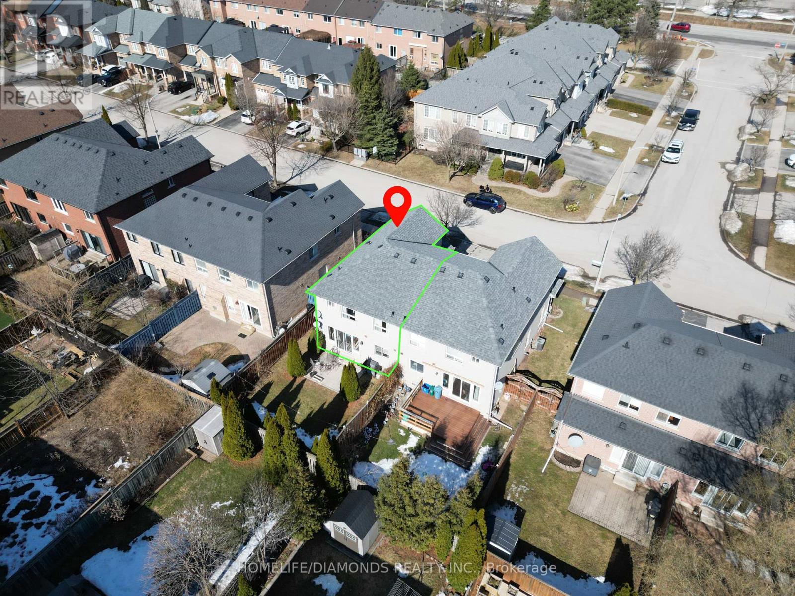 540 Delphine Drive, Burlington, Ontario  L7L 6X2 - Photo 47 - W12691022