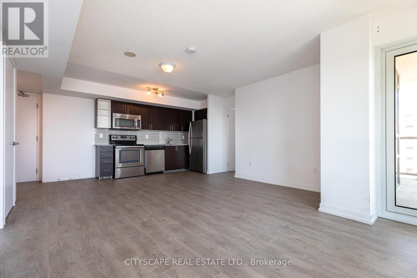 1804 - 1410 Dupont Street, Toronto, Ontario  M6H 0B6 - Photo 2 - W12691194