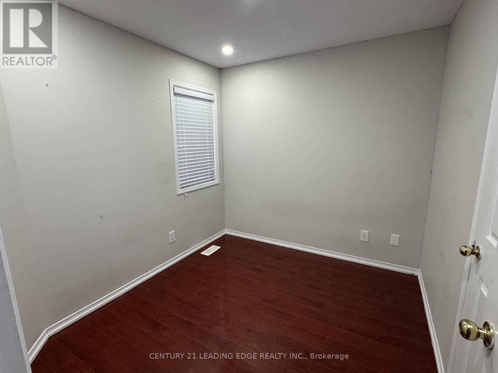 7610 Black Walnut Trail, Mississauga, Ontario  L5N 8A7 - Photo 10 - W12691198