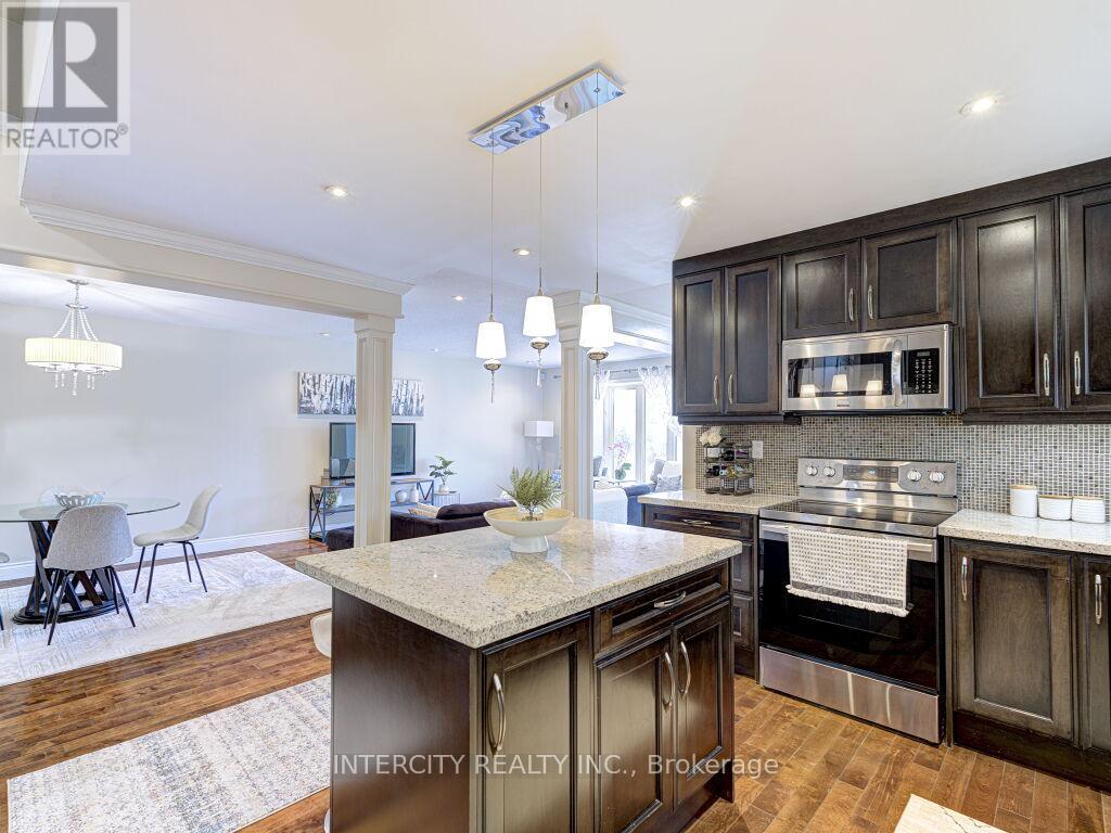 841 Coulson Avenue, Milton, Ontario  L9T 4K3 - Photo 19 - W12691200