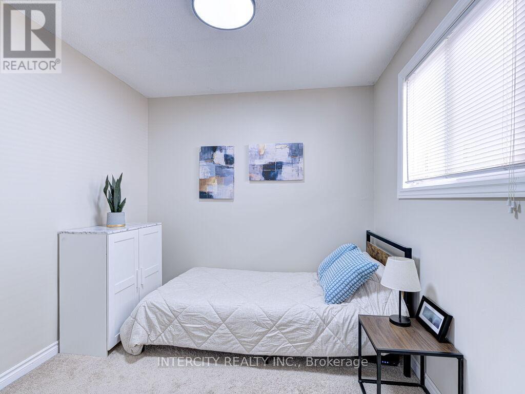 841 Coulson Avenue, Milton, Ontario  L9T 4K3 - Photo 32 - W12691200