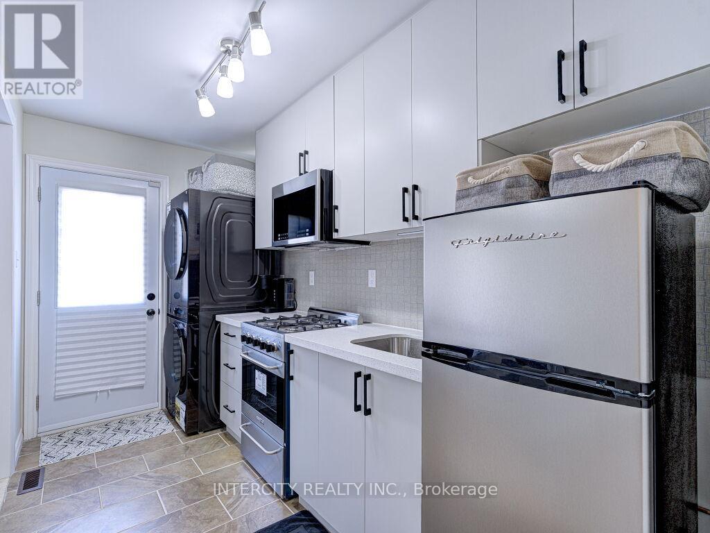 841 Coulson Avenue, Milton, Ontario  L9T 4K3 - Photo 39 - W12691200