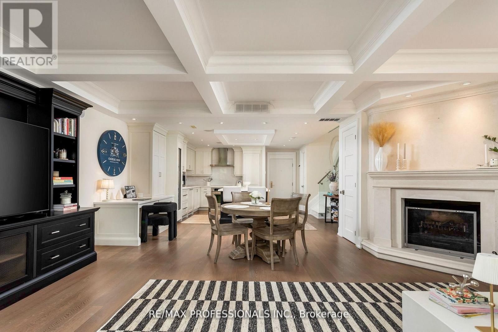 304 - 71 Old Mill Road, Toronto, Ontario  M8X 1G9 - Photo 10 - W12691222