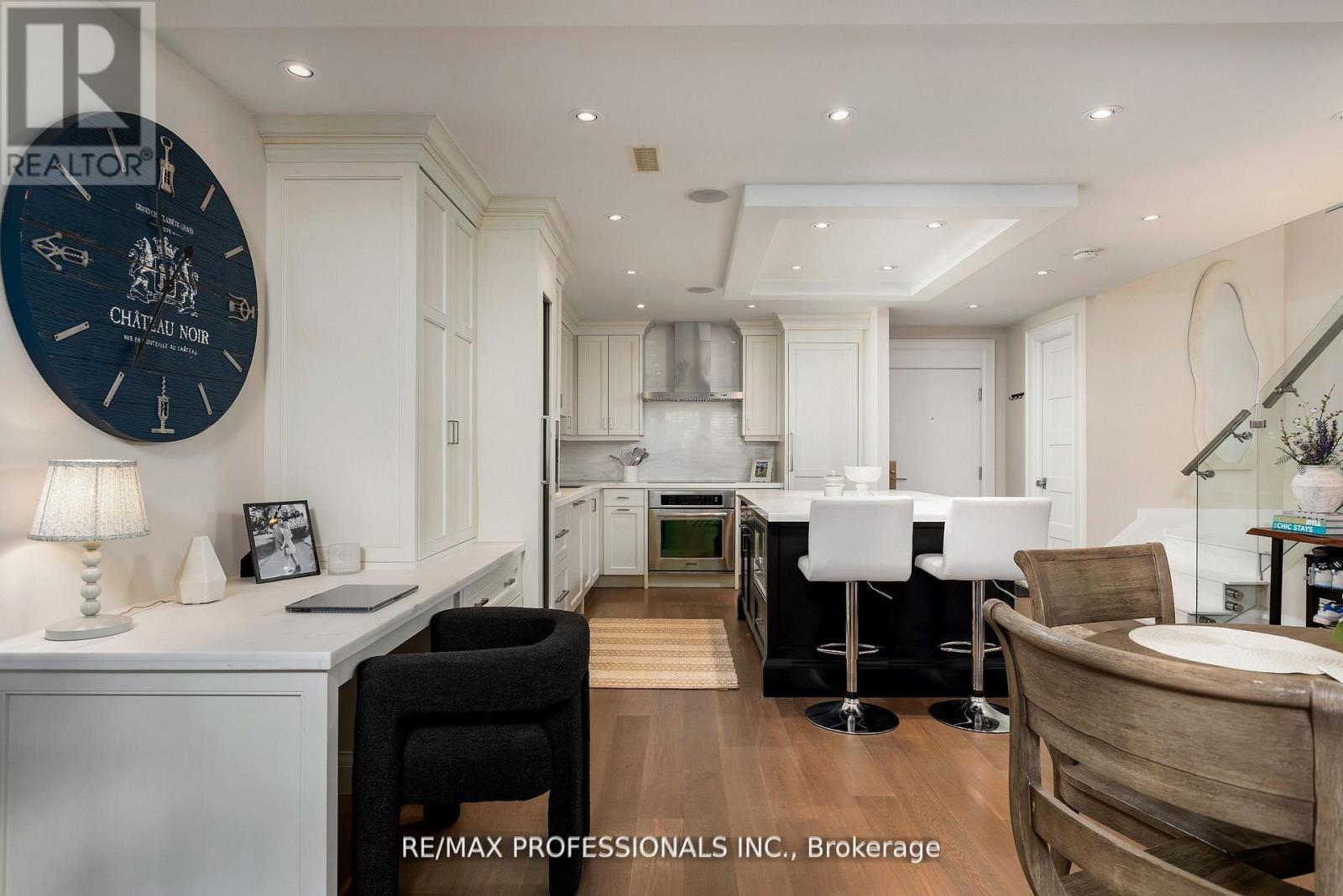 304 - 71 Old Mill Road, Toronto, Ontario  M8X 1G9 - Photo 12 - W12691222