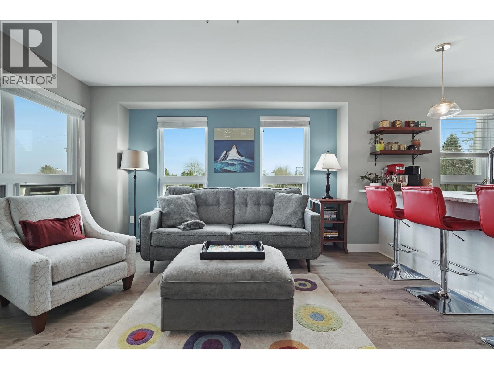 210 4815 55b Street, Delta, British Columbia  V4K 3V7 - Photo 2 - R3078197