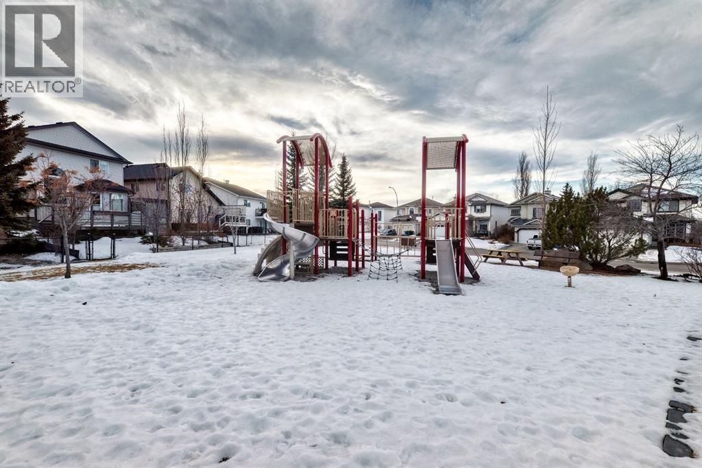 3708 Douglas Ridge Way Se, Calgary, Alberta  T2Z 3B6 - Photo 49 - A2277381