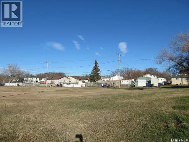 490 5th Street W, Shaunavon, Saskatchewan  S0N 2M0 - Photo 5 - SK026718