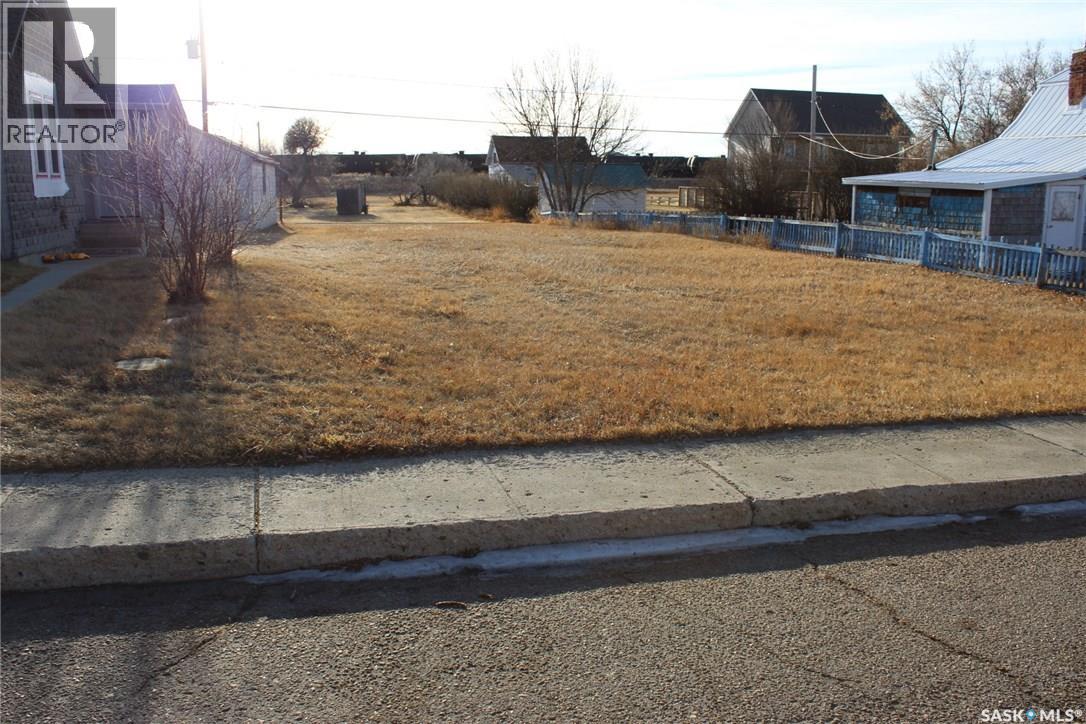 274 2nd Avenue E, Shaunavon, Saskatchewan  S0N 2M0 - Photo 4 - SK026708