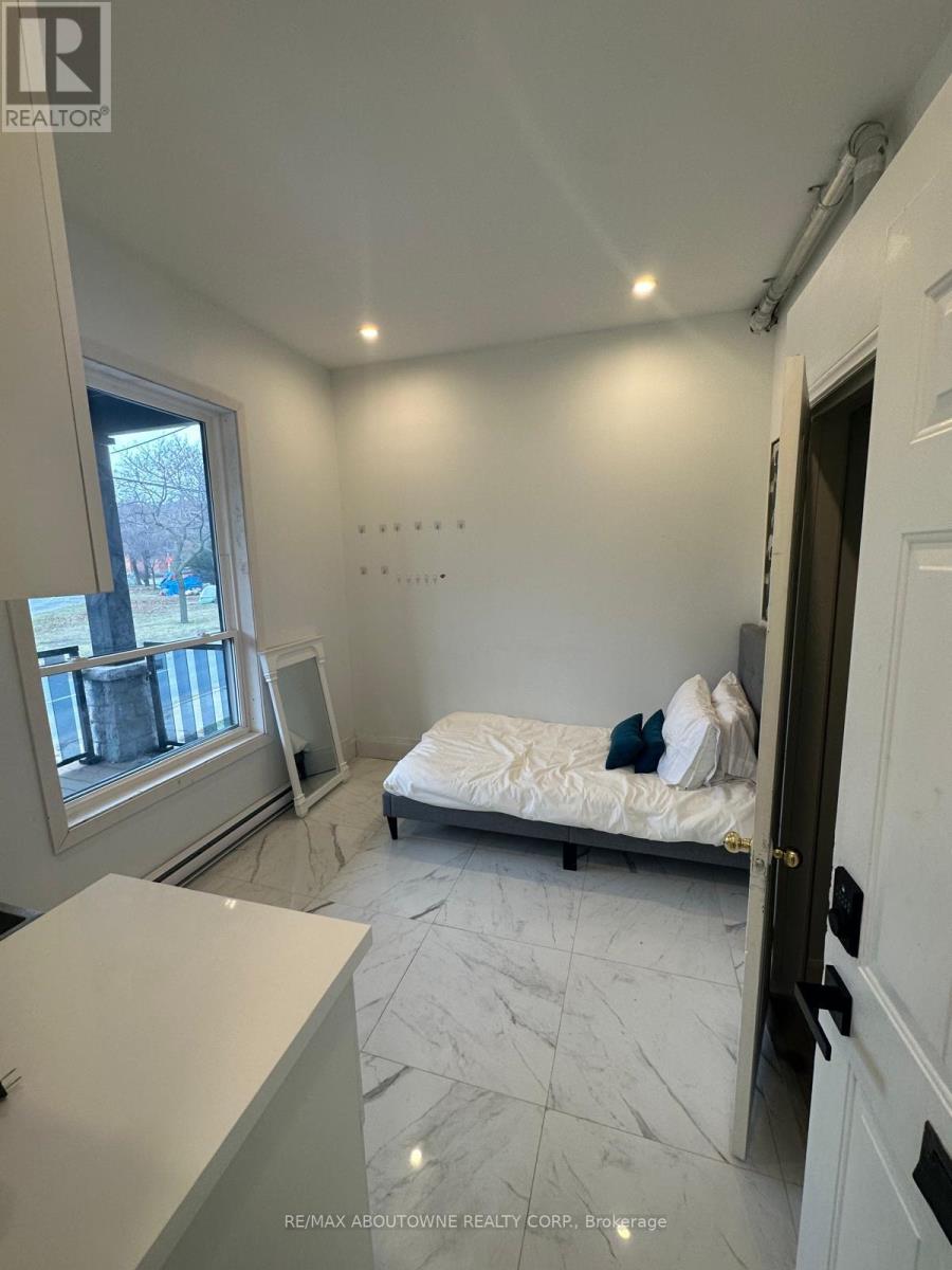 66 Wellington Street S, Hamilton, Ontario  L8N 2R1 - Photo 27 - X12690952