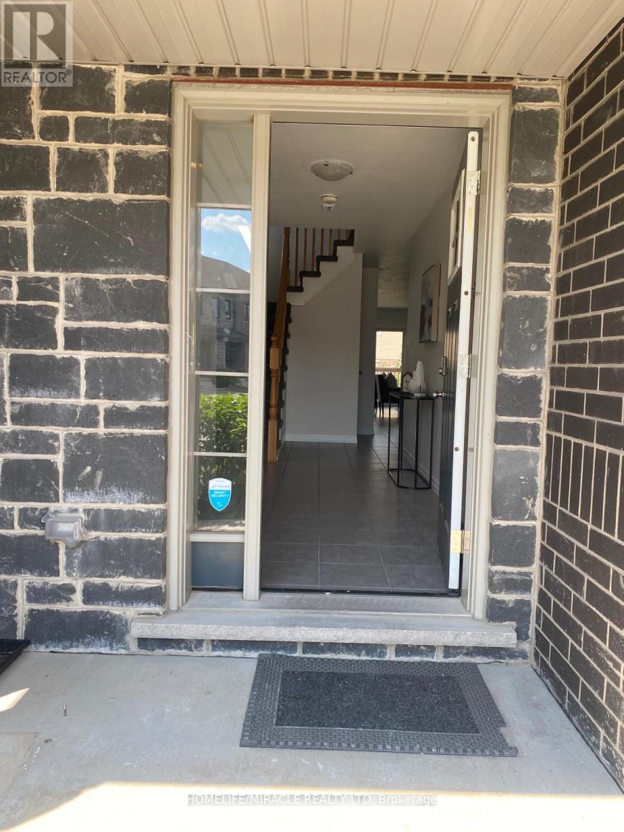 46 - 135 Hardcastle Drive, Cambridge, Ontario  N1S 0B6 - Photo 2 - X12691030