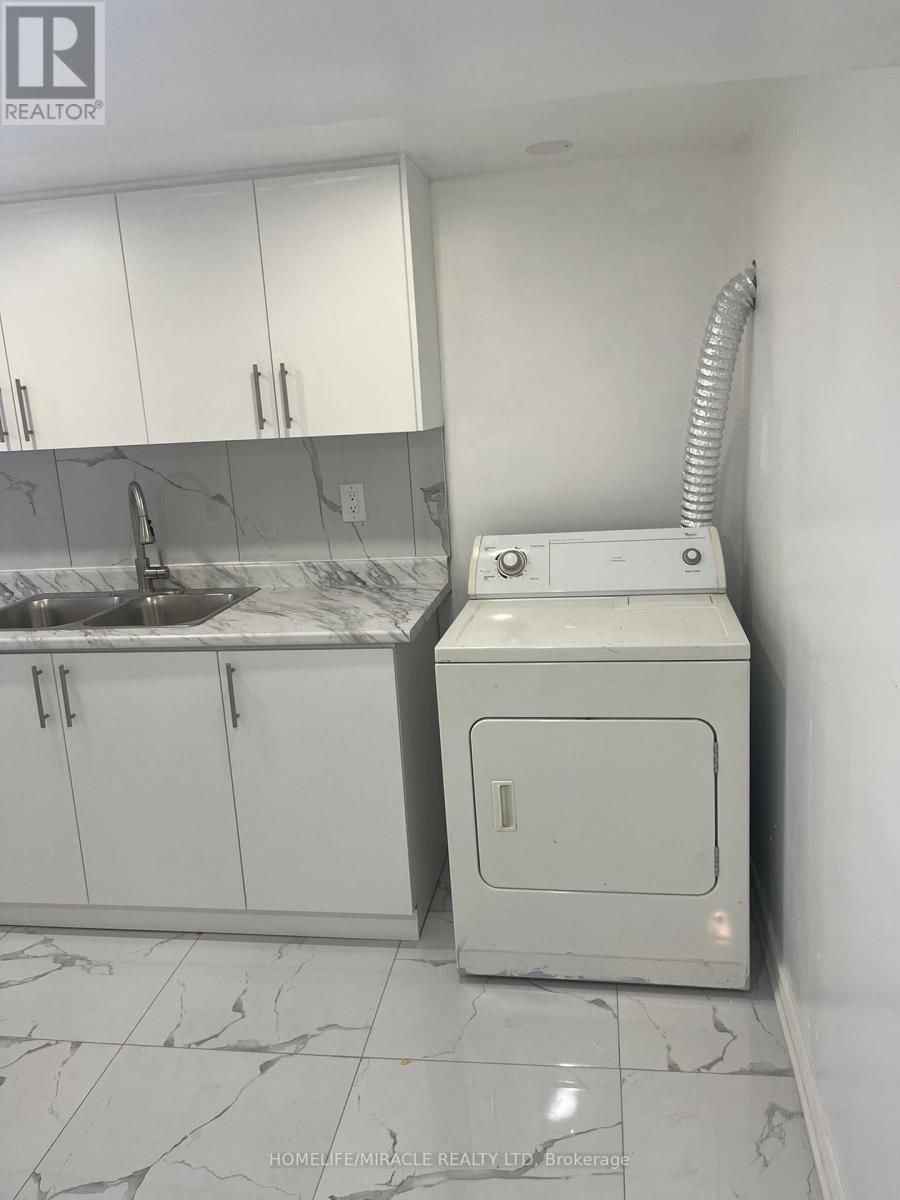 46 - 135 Hardcastle Drive, Cambridge, Ontario  N1S 0B6 - Photo 47 - X12691030