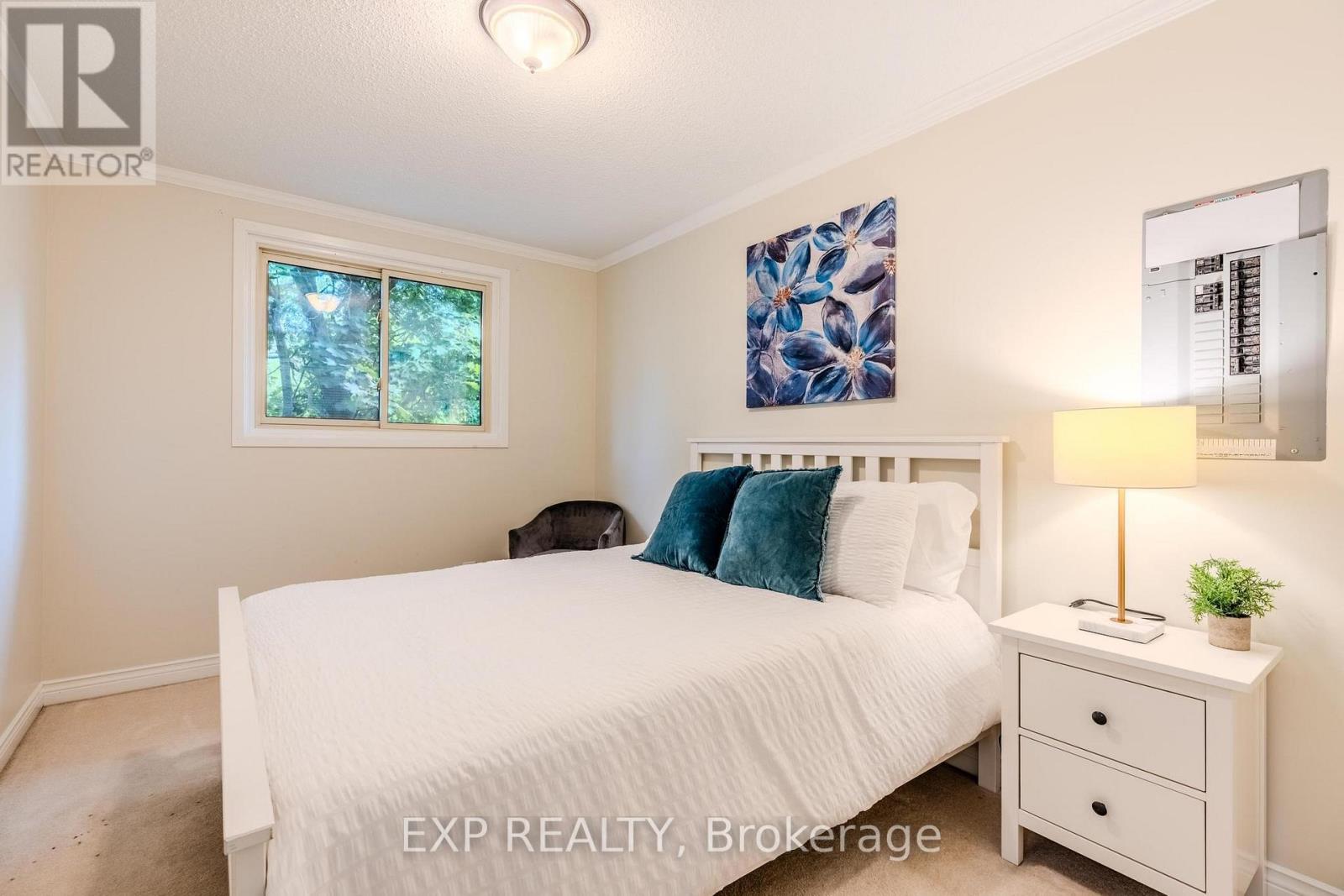 172 Hanover Place, Hamilton, Ontario  L8K 5X6 - Photo 16 - X12691056