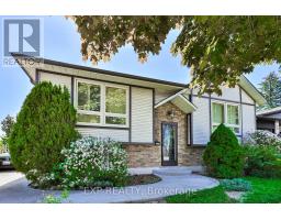 172 HANOVER PLACE, Hamilton, Ontario