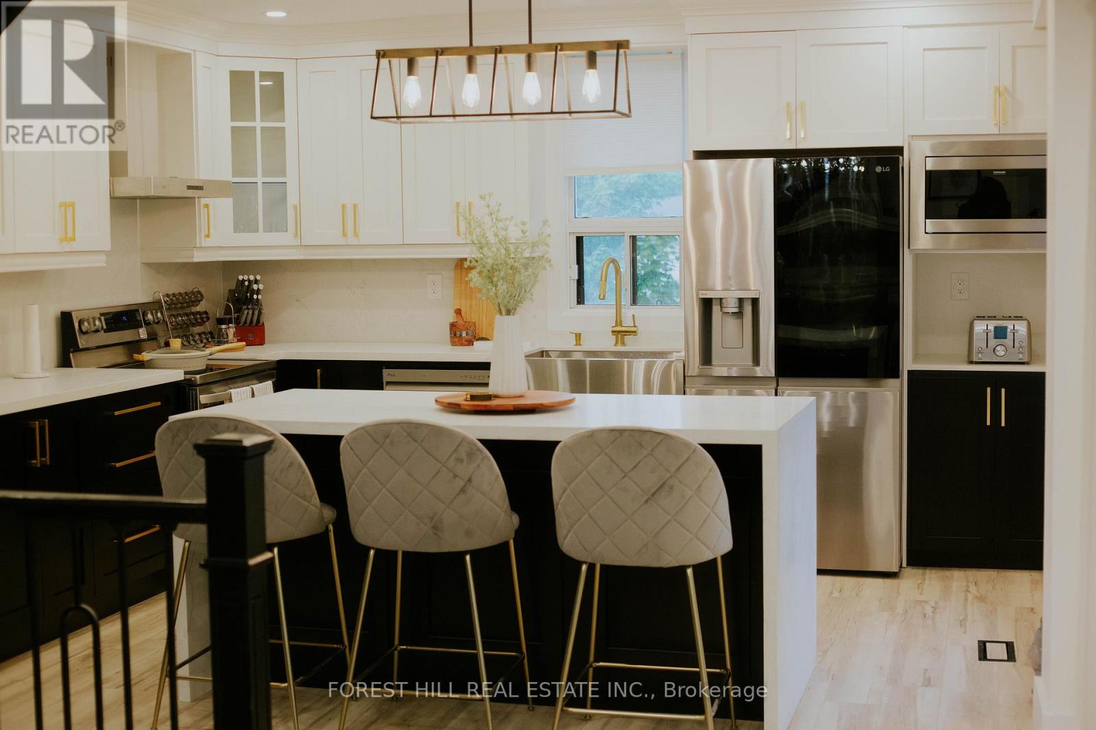 102 Harbord Road, Prince Edward County, Ontario  K0K 1L0 - Photo 4 - X12691068